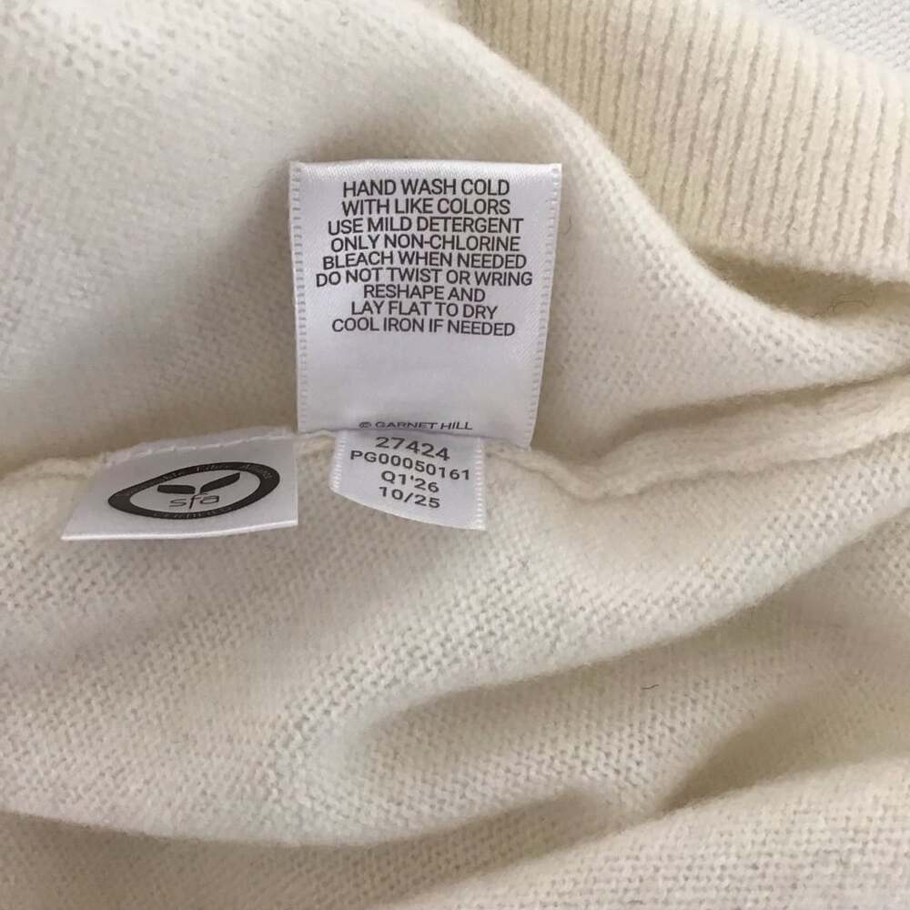Garnet Hill Lightweight Cashmere Turtleneck Sweater Size S Ivory Cream Luxury - Picture 8 of 9